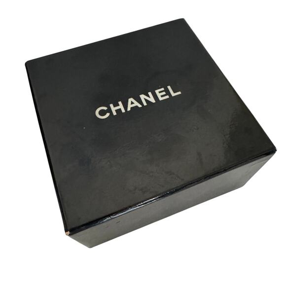 Chanel Vintage Chain Necklace/Belt Gold CC 1980s Logo Triple Chain 30" Rare Auth - Picture 7 of 7